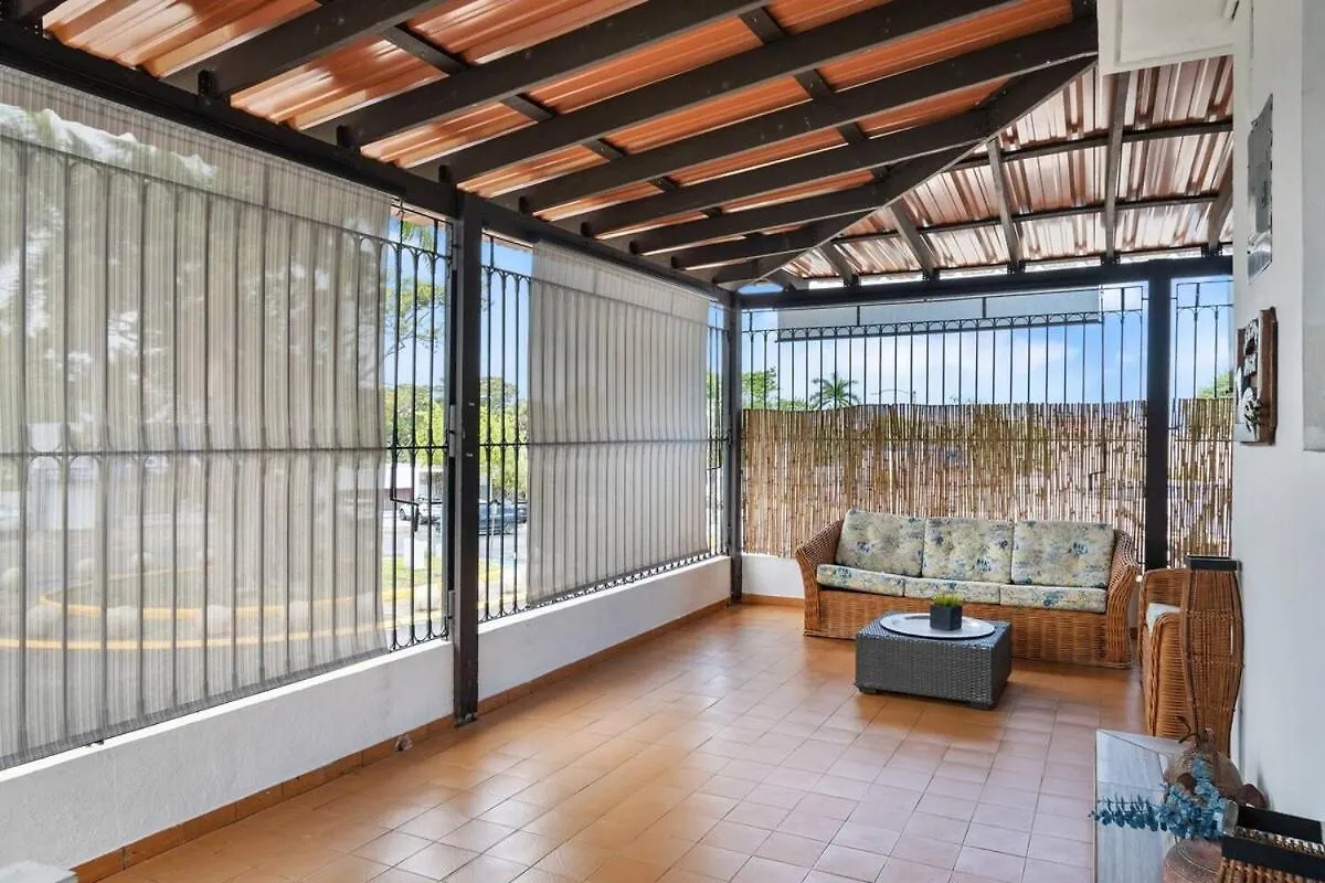 Дом отдыха Paceful Home In San Juan Near To The Airport