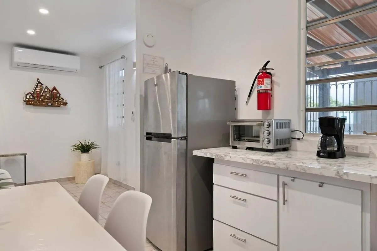 Дом отдыха Paceful Home In San Juan Near To The Airport