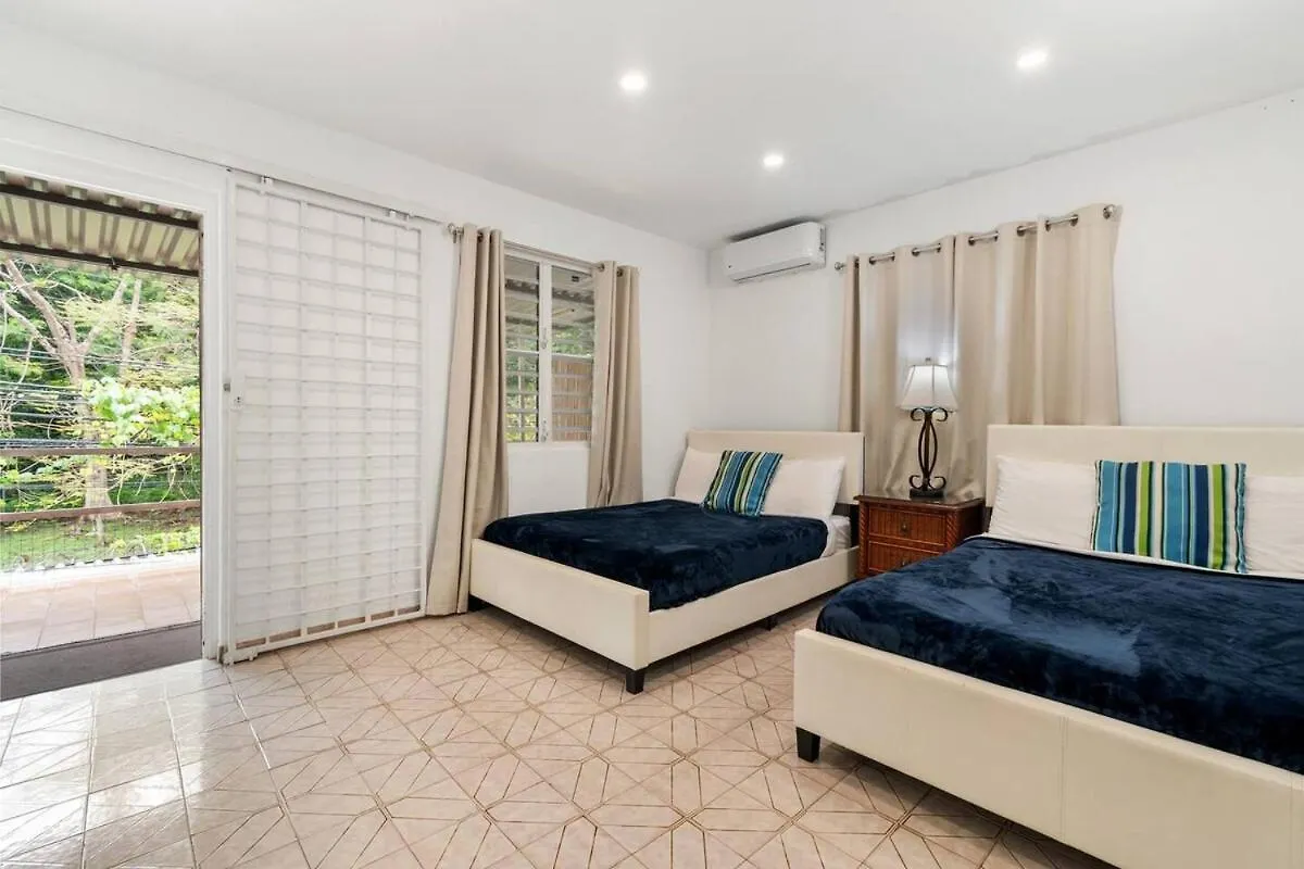 Paceful Home In San Juan Near To The Airport Дом отдыха